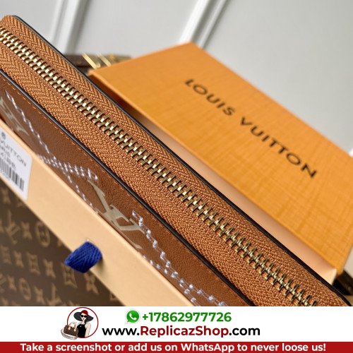 Louis Vuitton Wallet - Image 7