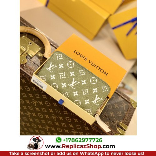 Louis Vuitton Wallet - Image 7