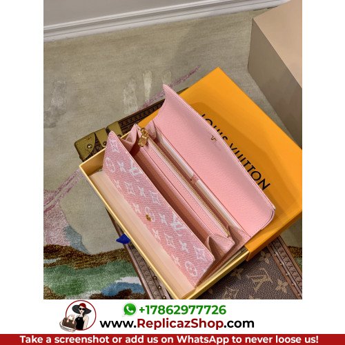 Louis Vuitton Wallet - Image 2