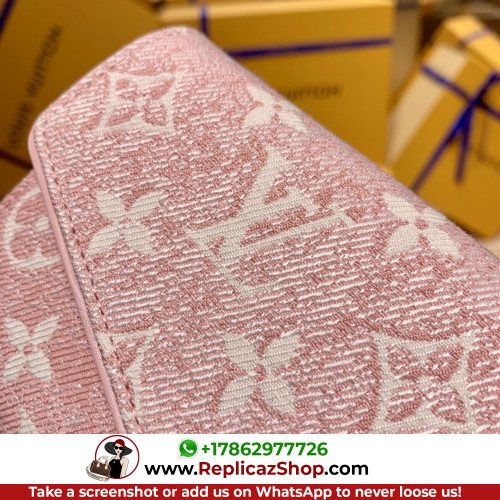 Louis Vuitton Wallet - Image 5