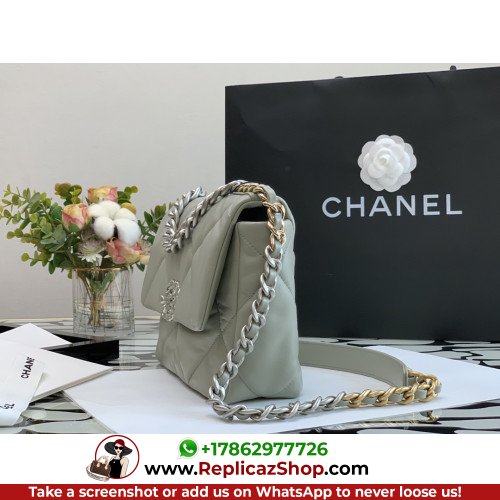 Chanel 19 Bag - Image 7