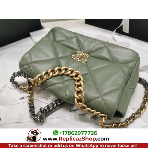 Chanel 19 Bag - Image 7