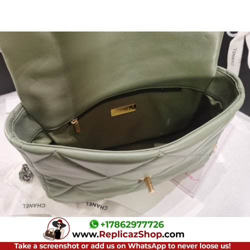 Chanel 19 Bag - Image 9