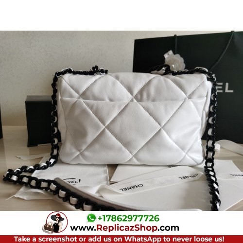 Chanel 19 Bag - Image 2