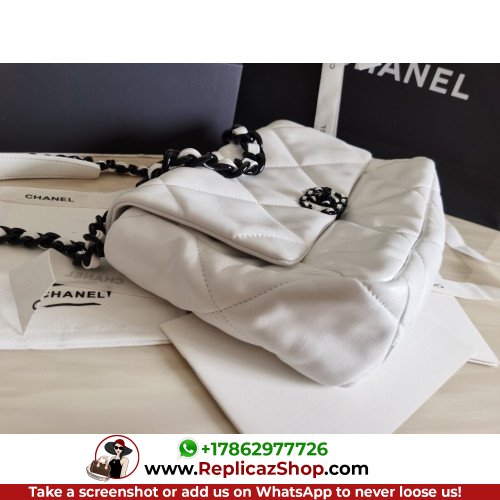 Chanel 19 Bag - Image 6