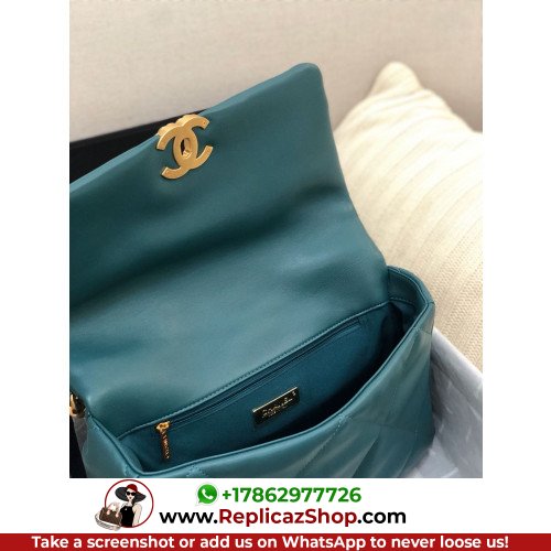 Chanel 19 Bag - Image 9