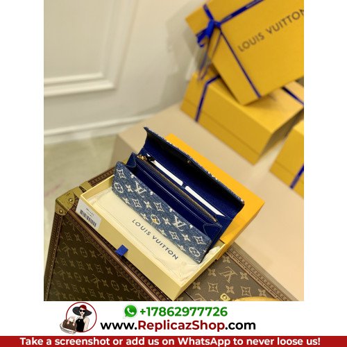 Louis Vuitton Wallet - Image 2