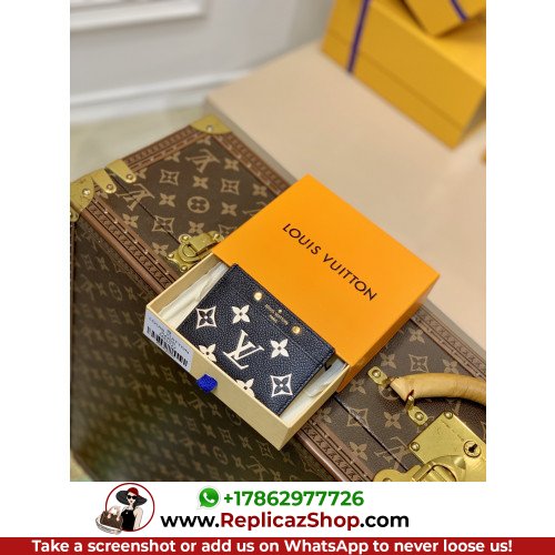 Louis Vuitton Wallet - Image 3