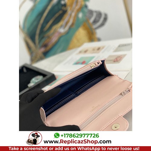 Chanel WOC - Image 4