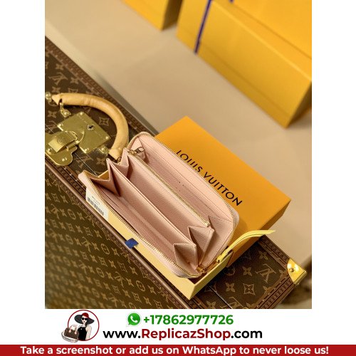 Louis Vuitton Wallet - Image 5