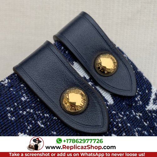 Louis Vuitton On The Go - Image 3