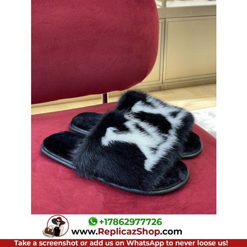 Louis Vuitton Sandals & Sliders - Image 3