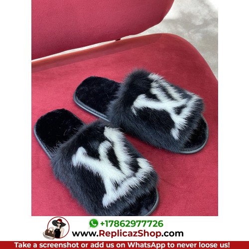 Louis Vuitton Sandals & Sliders - Image 4