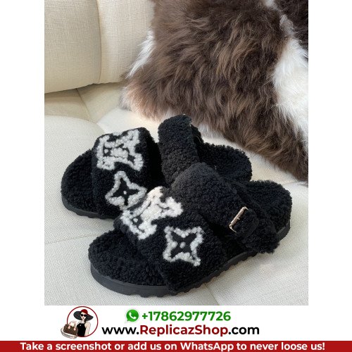 Louis Vuitton Sandals & Sliders - Image 3