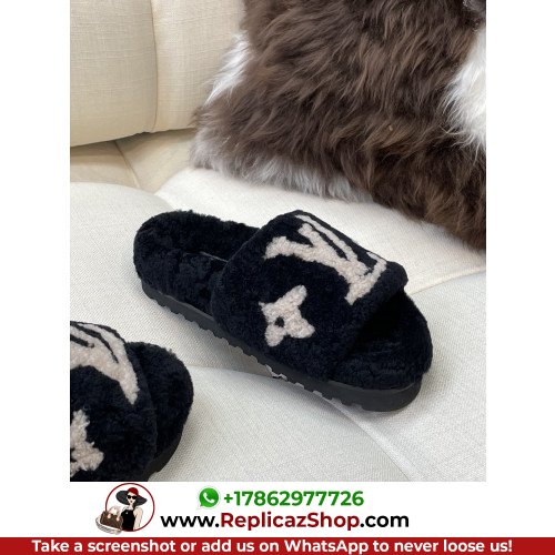 Louis Vuitton Sandals & Sliders - Image 9