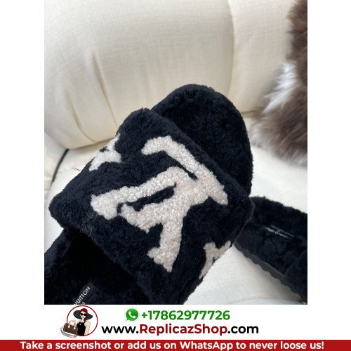 Louis Vuitton Sandals & Sliders - Image 10