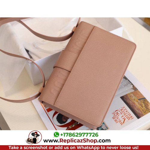 Dior Montaigne - Image 3