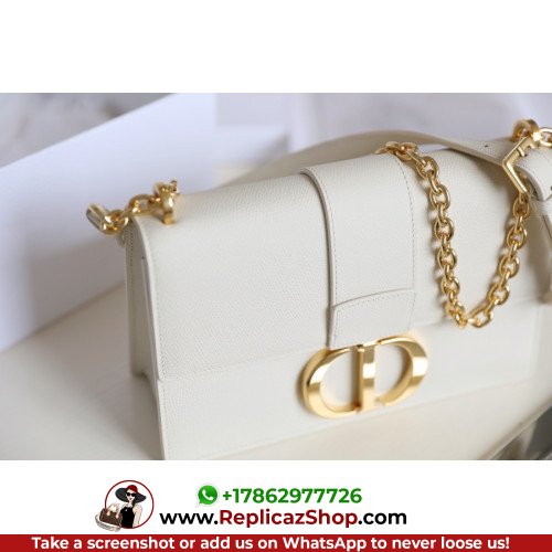 Dior Montaigne - Image 9