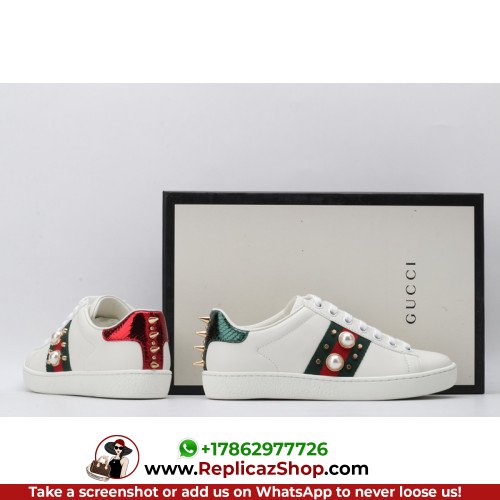 Gucci Low Top Sneakers - Image 5