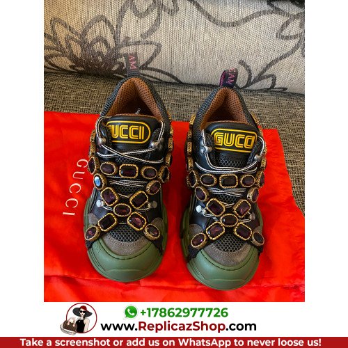 Gucci Low Top Sneakers - Image 3