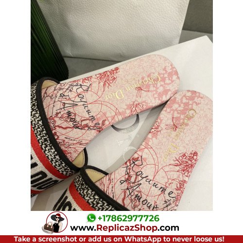 Dior Sandals & Slides - Image 4