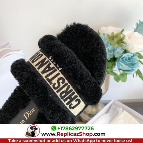 Dior Sandals & Slides - Image 3