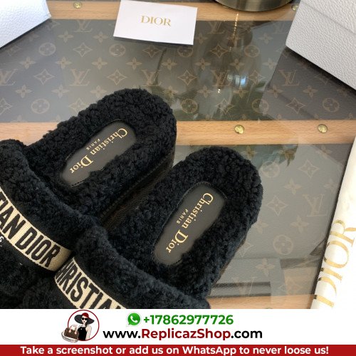 Dior Sandals & Slides - Image 9