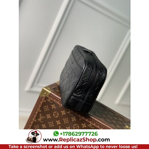 Louis Vuitton Wallet - Image 4