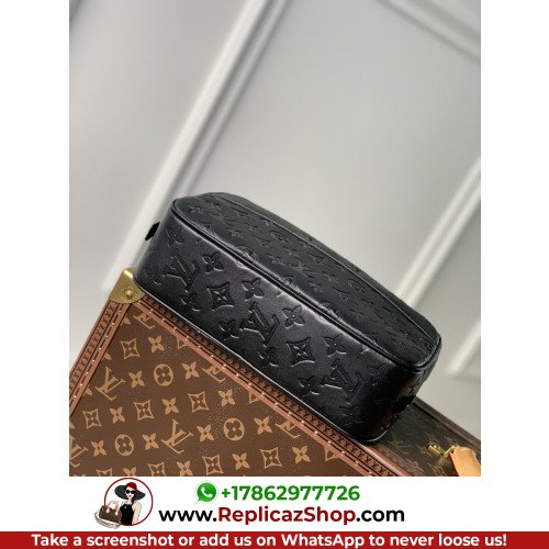 Louis Vuitton Wallet - Image 5