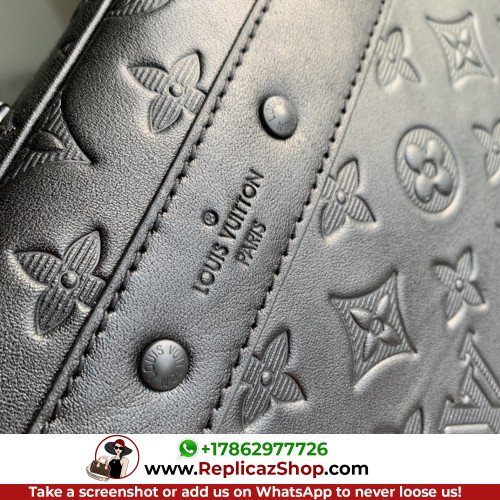 Louis Vuitton Wallet - Image 7