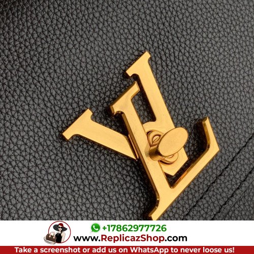 Louis Vuitton Favorite - Image 2