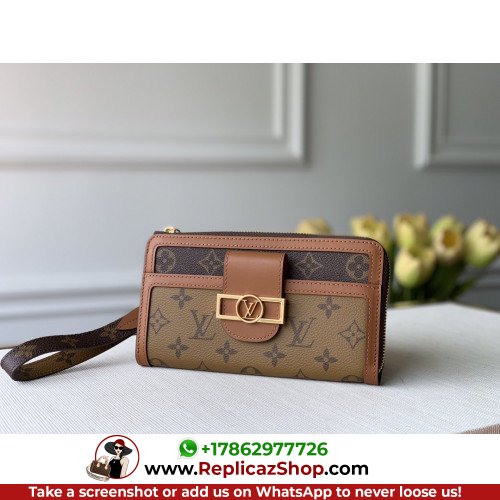 Louis Vuitton Petite Malle