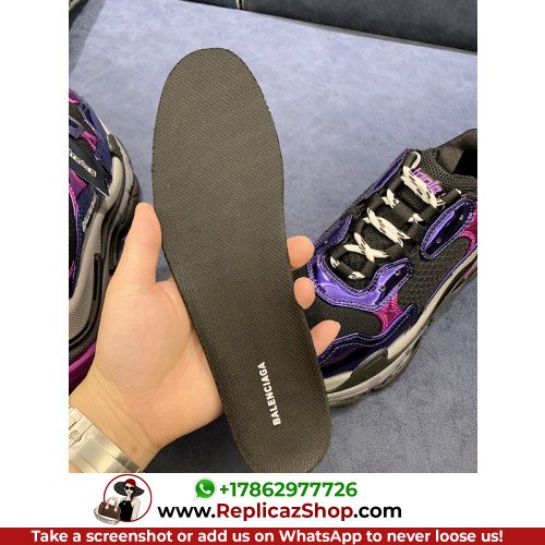 Balenciaga Triple Sneakers - Image 2