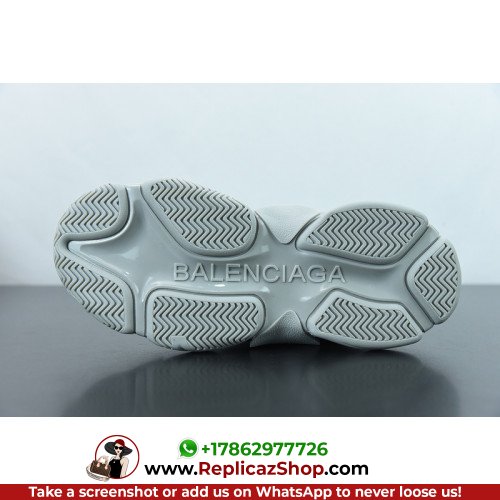 Balenciaga Triple Sneakers - Image 15