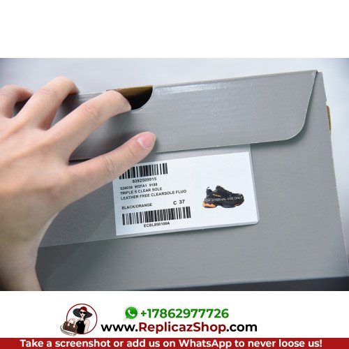 Balenciaga Triple Sneakers - Image 4