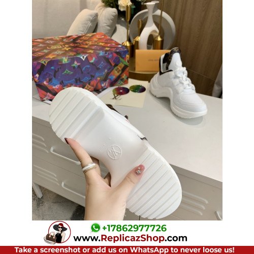 Louis Vuitton Archlight Sneakers - Image 5