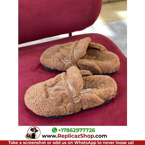 Louis Vuitton Sandals & Sliders - Image 5