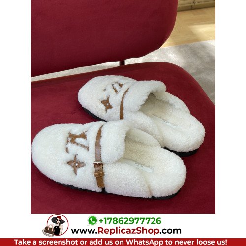 Louis Vuitton Sandals & Sliders - Image 5