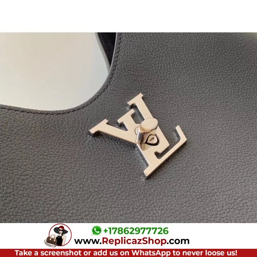 Louis Vuitton Favorite - Image 5