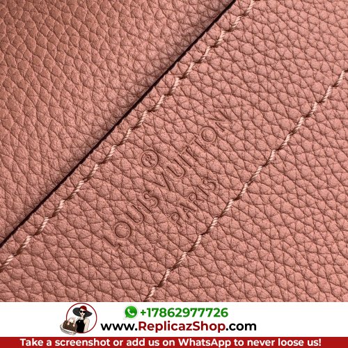 Louis Vuitton Favorite - Image 5