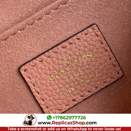 Louis Vuitton Favorite - Image 8