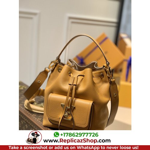 Louis Vuitton Favorite