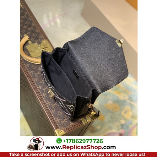 Louis Vuitton Pochete - Image 2