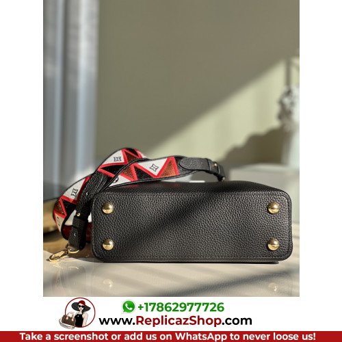 Louis Vuitton Capucines - Image 6