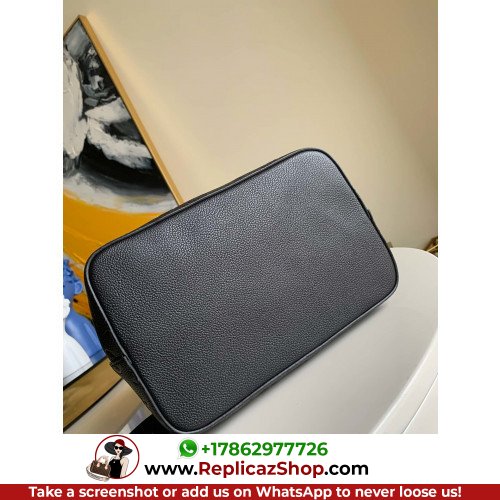 Louis Vuitton Neone - Image 8