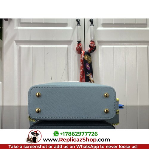 Louis Vuitton Capucines - Image 3