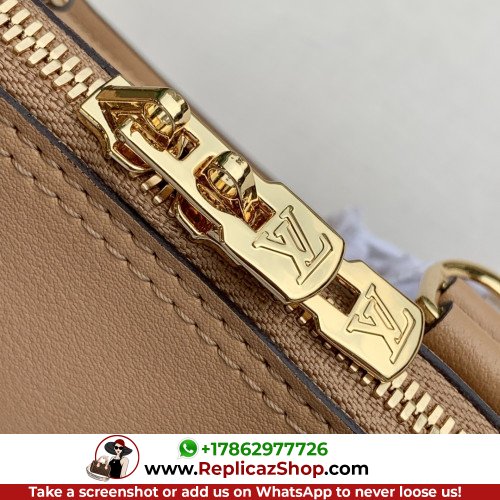 Louis Vuitton Alma - Image 3