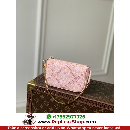 Louis Vuitton Pochete