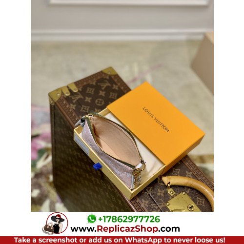 Louis Vuitton Wallet - Image 5