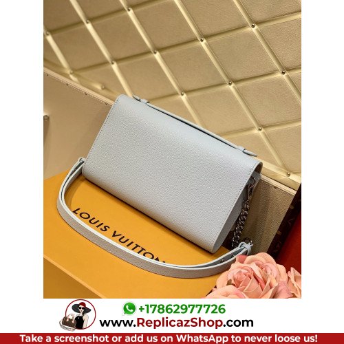 Louis Vuitton Favorite - Image 2